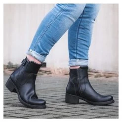 Falco Ayda Low -Winkel Voor Motoraccessoires falco ayda low 2