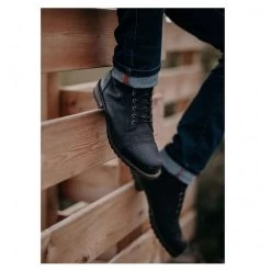 Falco Gordon -Winkel Voor Motoraccessoires falco gordon 3