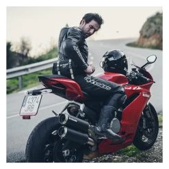 Kriega R3 Waist Pack 13 Kriega R3 Waist Pack -Winkel Voor Motoraccessoires kriega r3 waist pack 5