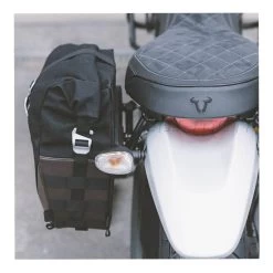 Legend Gear By SW-Motech Side Bag LC2 -Winkel Voor Motoraccessoires legend gear by sw motech side bag lc2 3