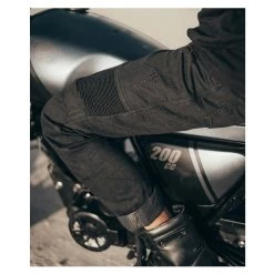 Pando Moto Karldo Slim Black -Winkel Voor Motoraccessoires pando moto karldo slim black 6