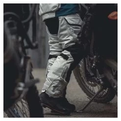 Rev'it Sand 4 H2O Trouser -Winkel Voor Motoraccessoires revit sand 4 h2o trouser 6