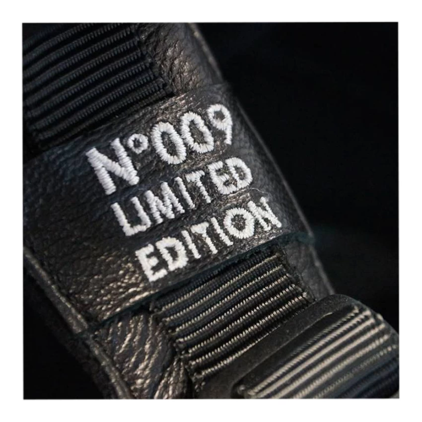 Roof RO9 BoXXer Absolute Carbon LTD 6 Roof RO9 BoXXer Absolute Carbon LTD - Afbeelding 4